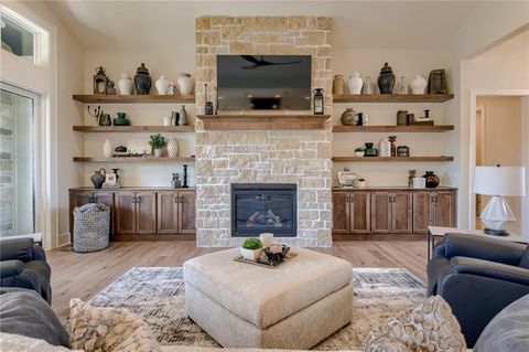 2805 W 175th Place Overland Park KS 66085