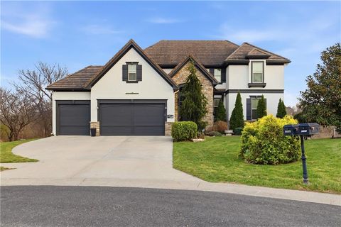 9014 Chestnut Street Lenexa KS 66220