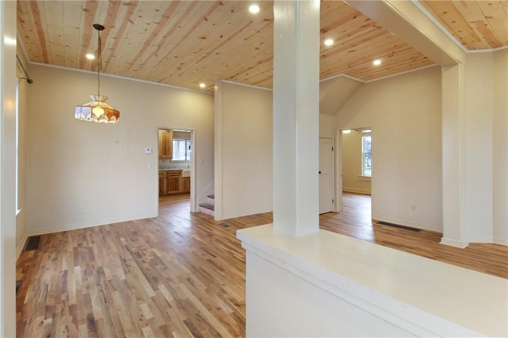 Photo of 1000 Briggs Avenue, Parsons, KS 67357 (MLS # 2607680)