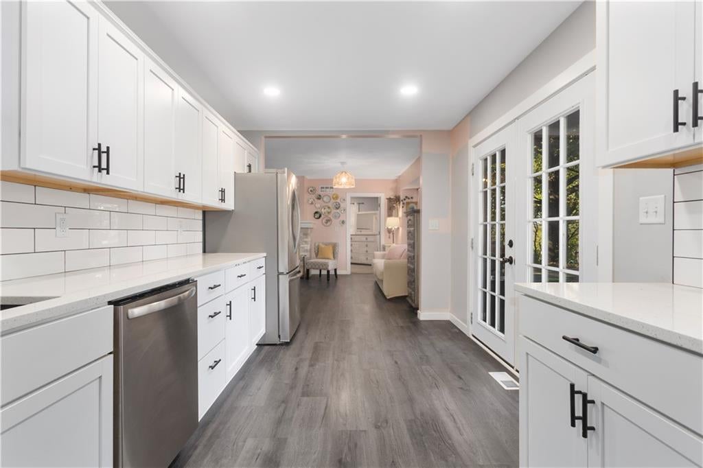 2611 Cook Road