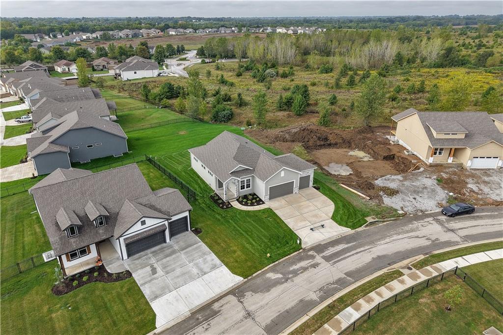 4528 SW Berkshire Drive