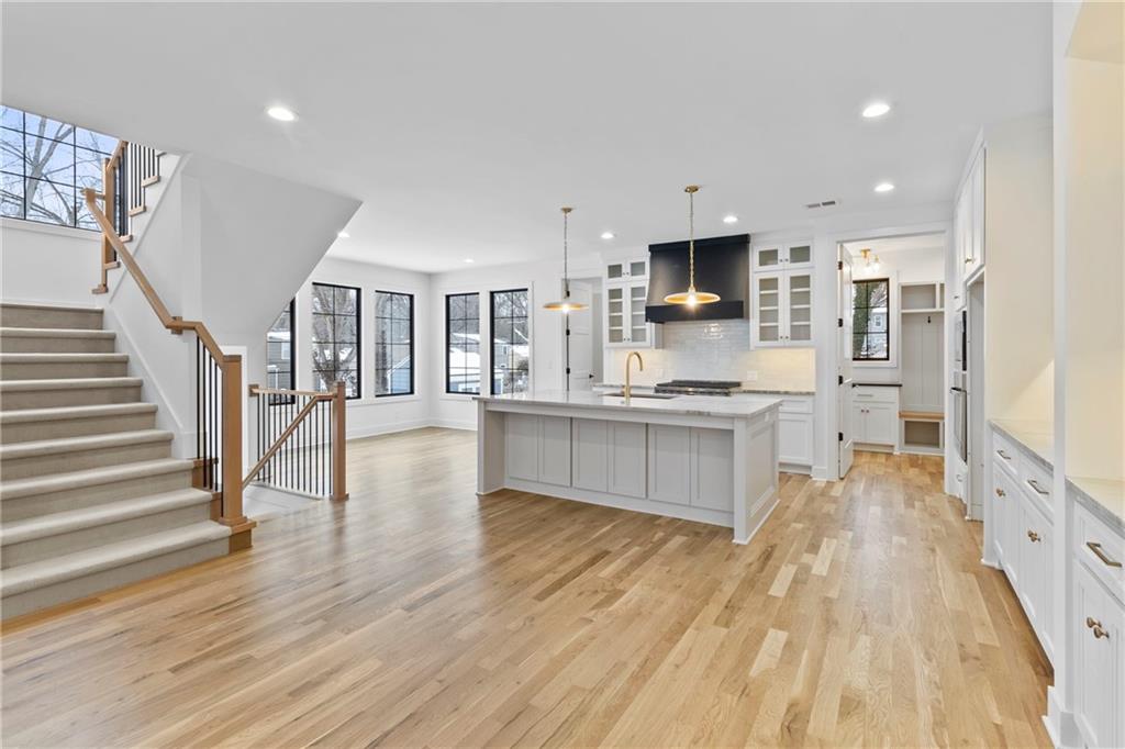 3523 W 74th Street