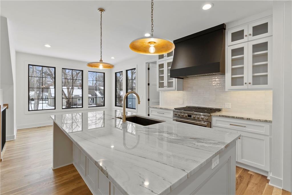 3523 W 74th Street