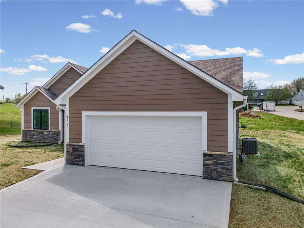 1303 W Concord Drive