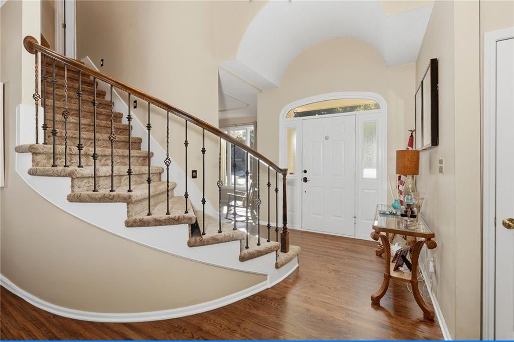 607 NW Brookhaven Drive