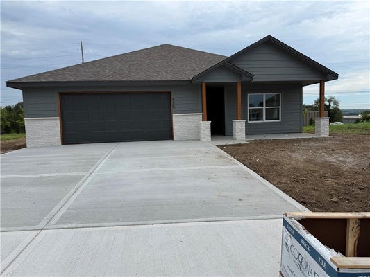 655 S TYBROOK AVE, INDEPENDENCE, MO 64056 - Image b3a2a5f96aea4e8755166b78f05765ca/906504578