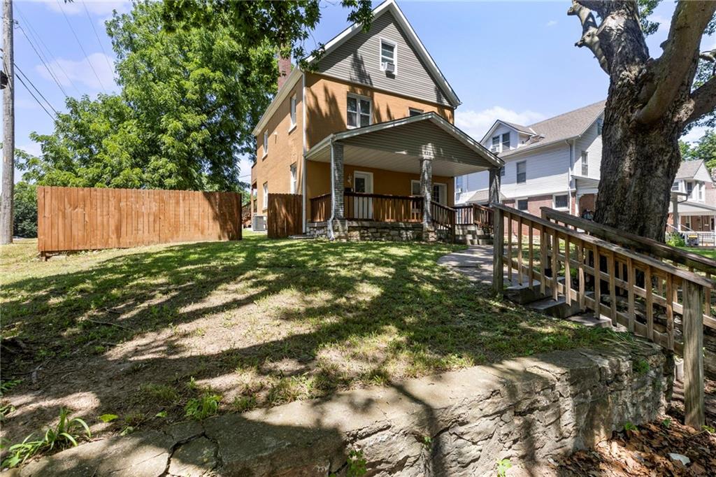 438 Spruce Avenue