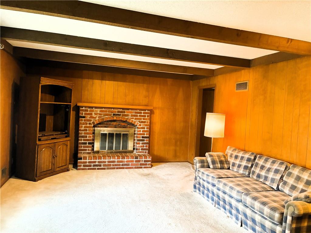 1212 SW Horizon Drive