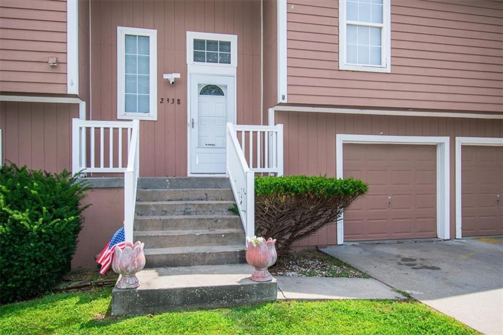 2338 NE Overbrook Drive