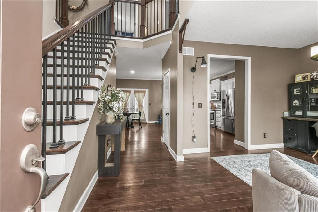 3821 SW Evergreen Lane