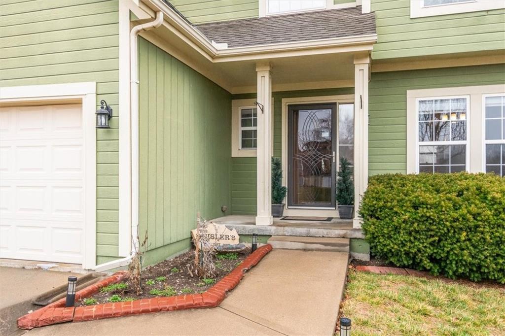 3821 SW Evergreen Lane