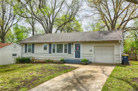 705 W 91st Street Kansas City MO 64114