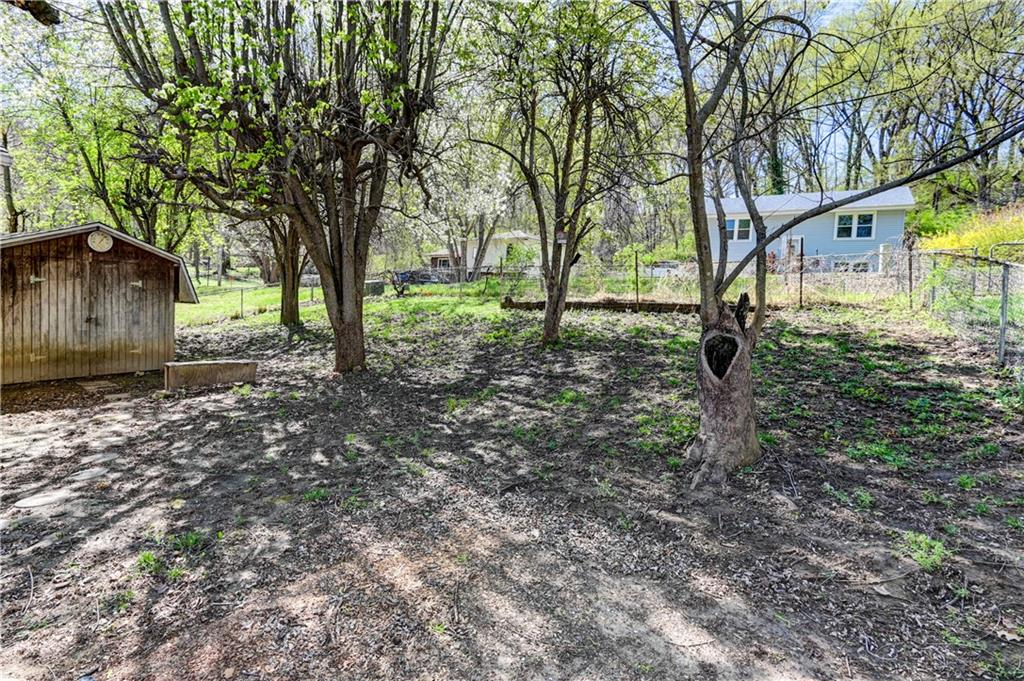 Weston, Missouri, United States, 3 Bedrooms Bedrooms, ,1 BathroomBathrooms,Residential,Active,107962