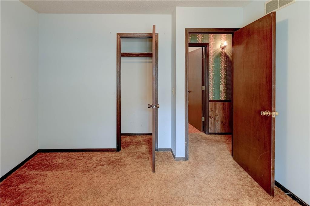 Weston, Missouri, United States, 3 Bedrooms Bedrooms, ,1 BathroomBathrooms,Residential,Active,107962