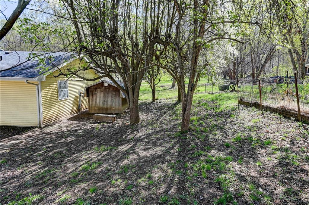 Weston, Missouri, United States, 3 Bedrooms Bedrooms, ,1 BathroomBathrooms,Residential,Active,107962