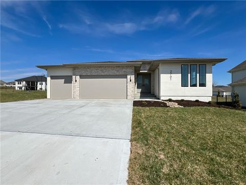 MLS: 2591589