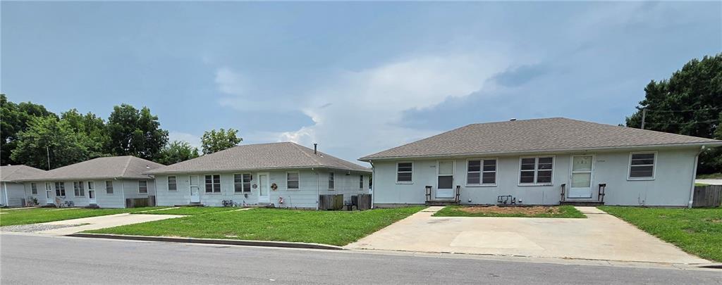 Photo of 1200 Walnut Street, Higginsville, MO 64037 (MLS # 2632402)