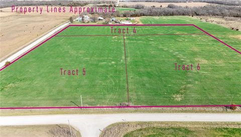 18 E 1400 Road, Baldwin City, KS 66006 - MLS#: 2612285