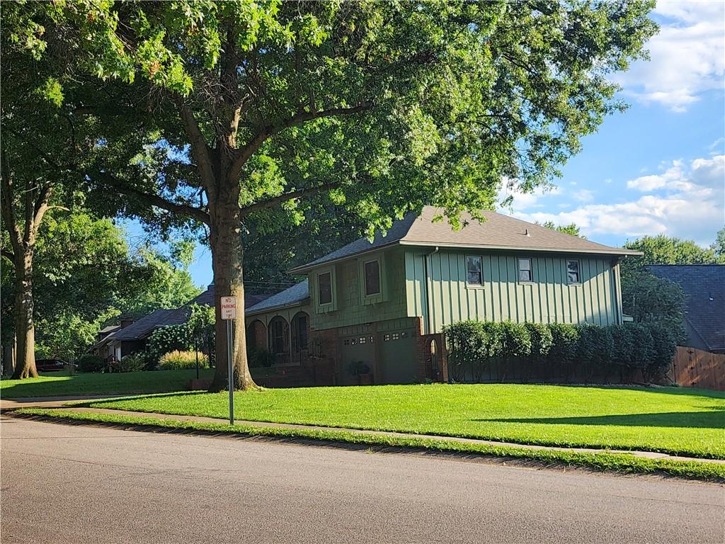 1000 Bird Avenue