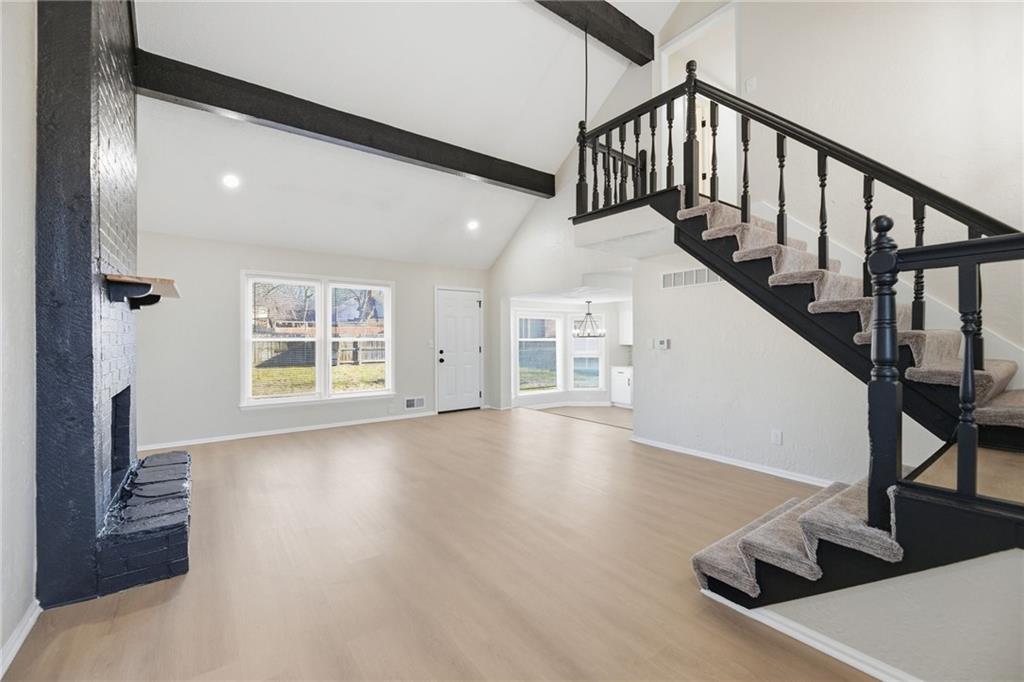 7918 Southview Drive