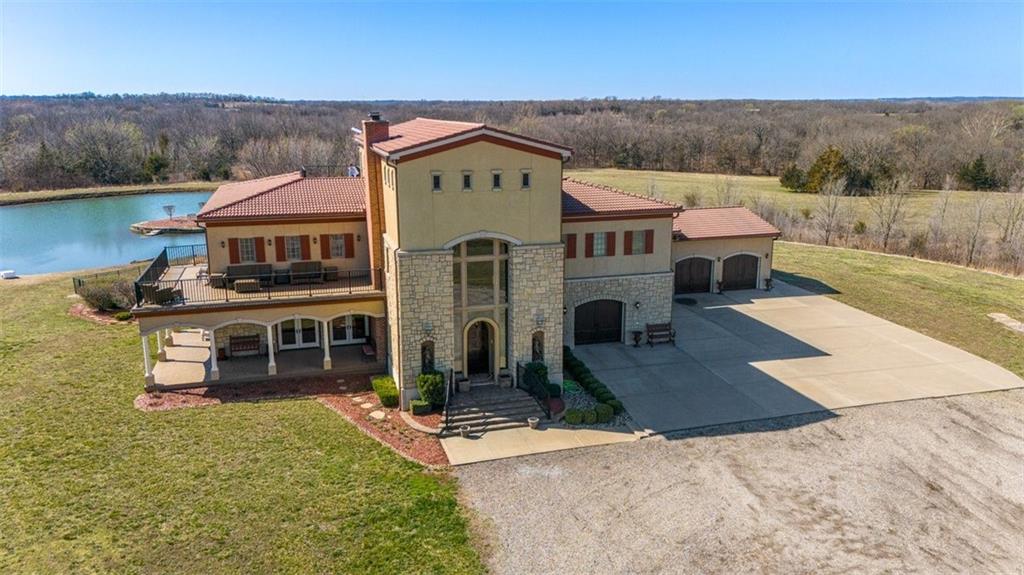 2343 N 600th Road