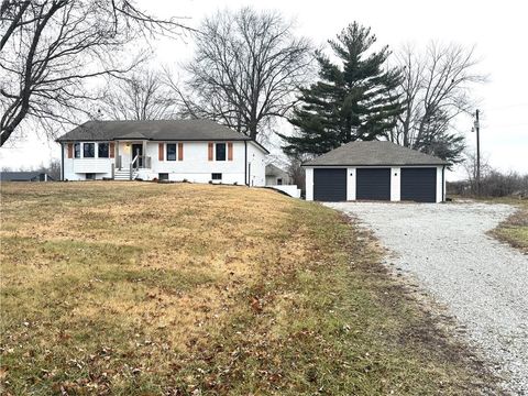 7516 S Arnett Road, Grain Valley, MO 64029 - #: 2595521