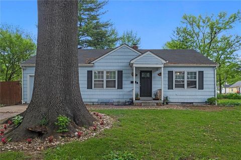 8611 Hiawatha Road, Kansas City, MO 64114 - MLS#: 2548423