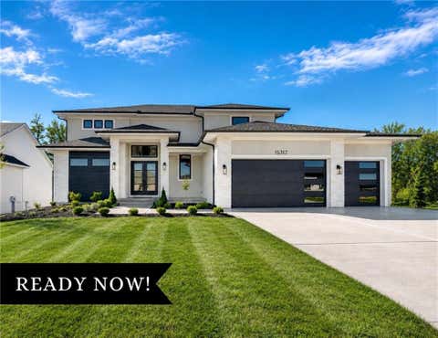 Photo of 15317 W 162nd Street, Olathe, KS 66062 (MLS # 2595715)