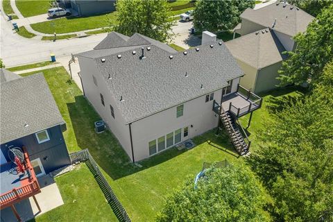 Tiny photo for 1114 Crimson Lane, Liberty, MO 64068 (MLS # 2619573)