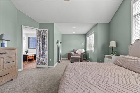 Tiny photo for 1114 Crimson Lane, Liberty, MO 64068 (MLS # 2619573)