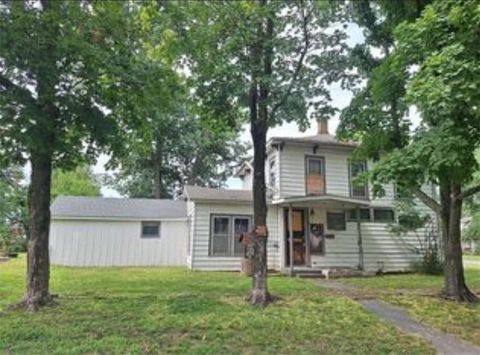 230 E Prairie N/A Girard KS 66743