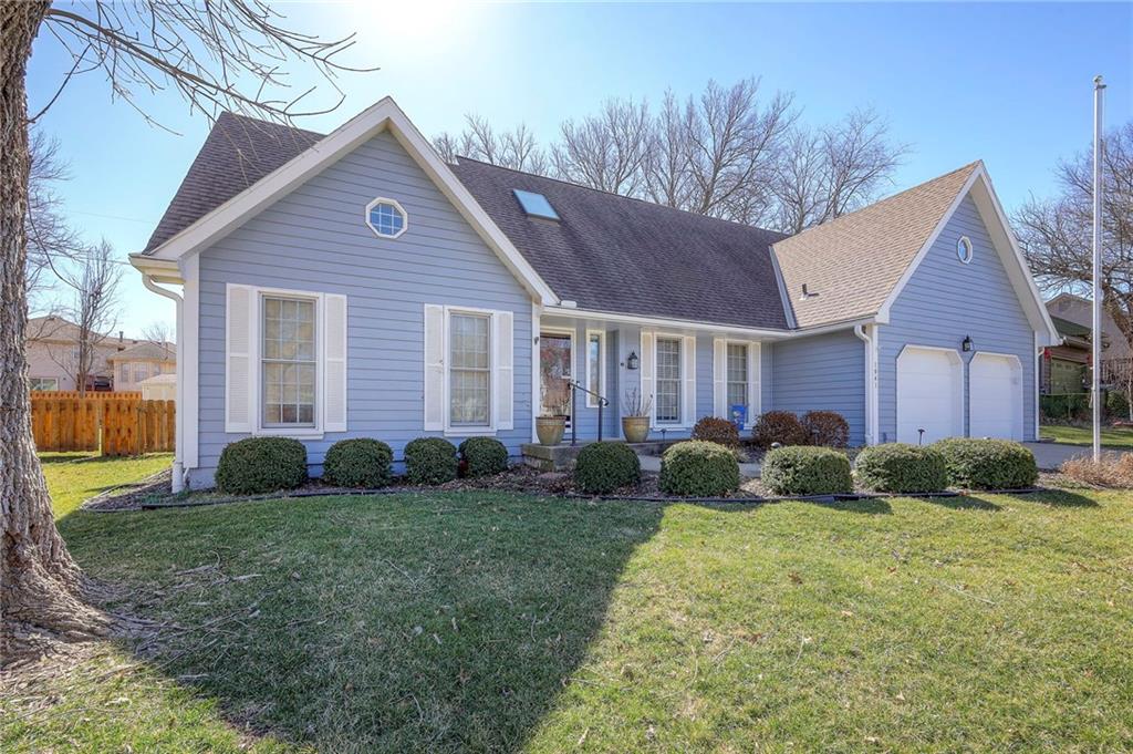 1941 E Frontier Lane