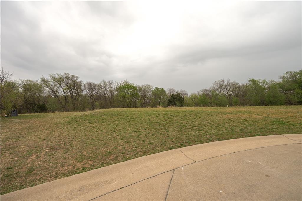 Photo 1 of 5 — 306 E John Street, Coffeyville, KS 67337