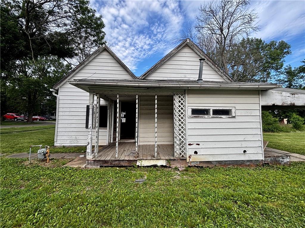 316 E Maple Street