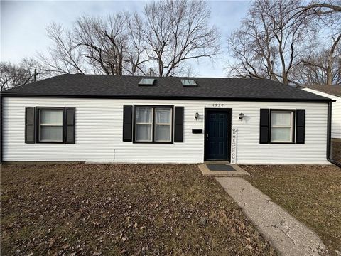 4930 NATOMA Drive Kansas City KS 66106