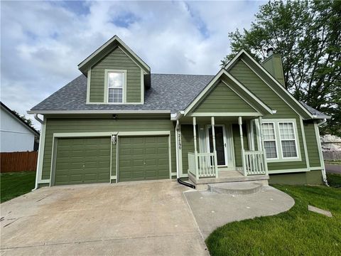 21790 S Race Street, Spring Hill, KS 66083 - #: 2547870