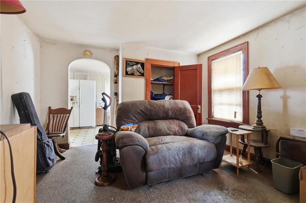 1209 S Spring Street