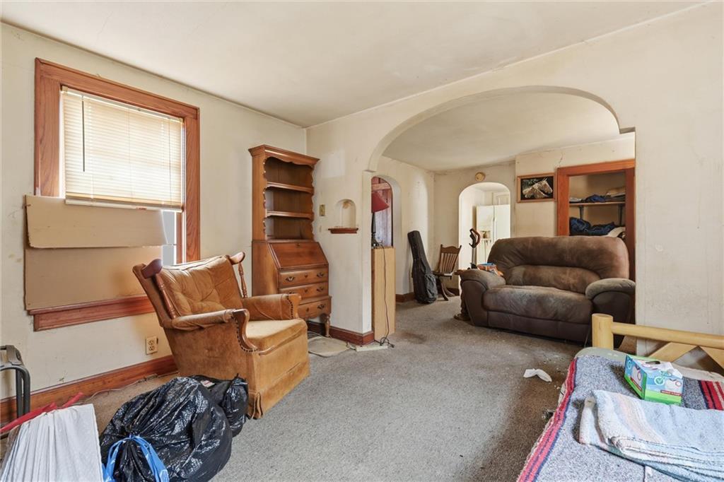 1209 S Spring Street