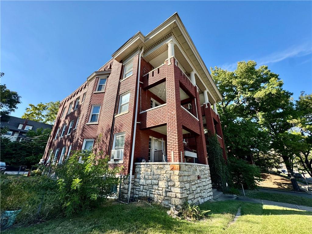 4200 Harrison Street