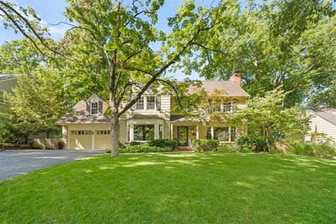2518 Tomahawk Road Mission Hills KS 66208