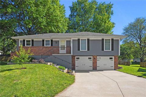 247 SE Brownfield Court, Lee\'s Summit, MO 64063 - MLS#: 2548264
