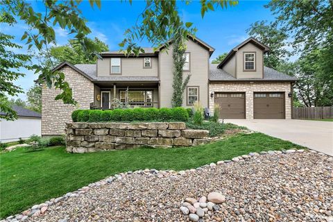 8119 NW Venita Street Weatherby Lake MO 64152