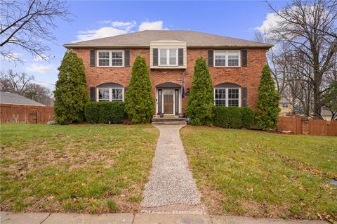 9501 Riggs Street Overland Park KS 66212