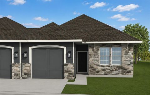 Photo of 220 Timber Ridge Drive, Raymore, MO 64083 (MLS # 2632517)