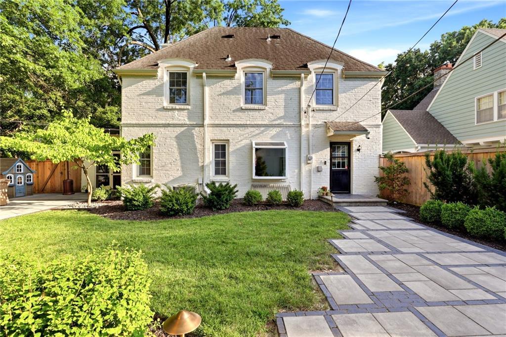 1000 W Gregory Boulevard