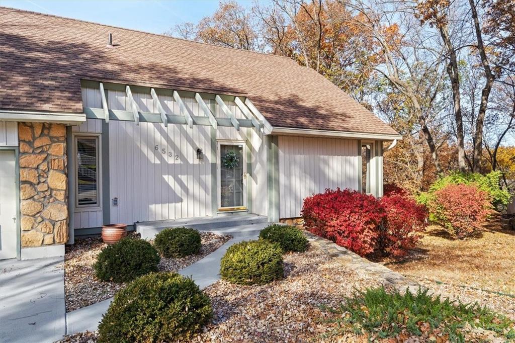 6532 NW Melody Court