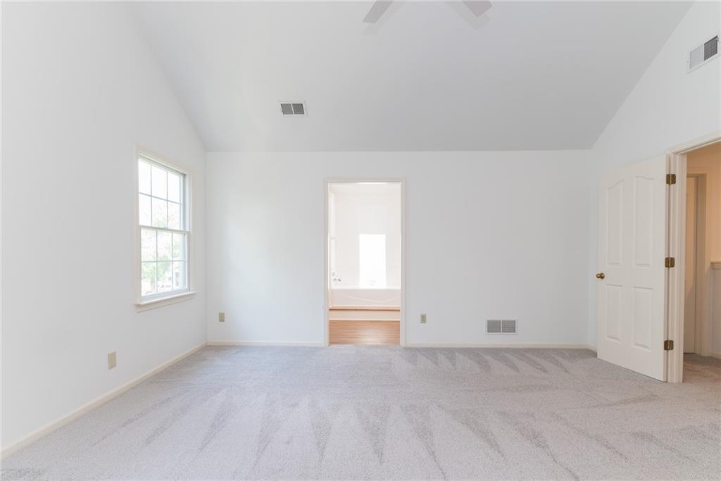 Olathe, Kansas 66062, United States, 4 Bedrooms Bedrooms, ,3 BathroomsBathrooms,Residential,Active,160829