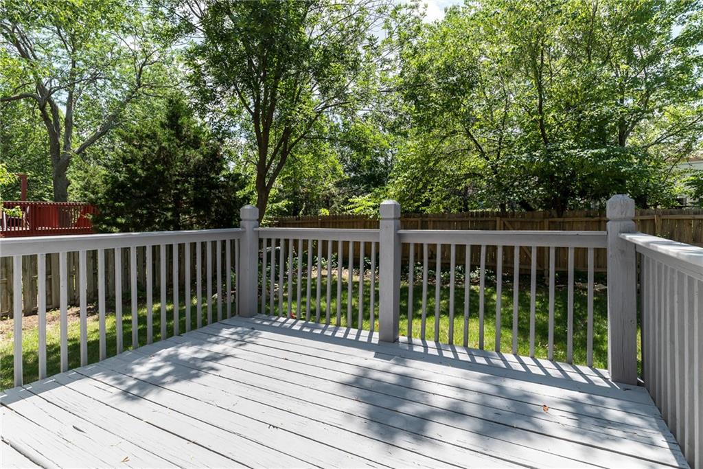 Olathe, Kansas 66062, United States, 4 Bedrooms Bedrooms, ,3 BathroomsBathrooms,Residential,Active,160829