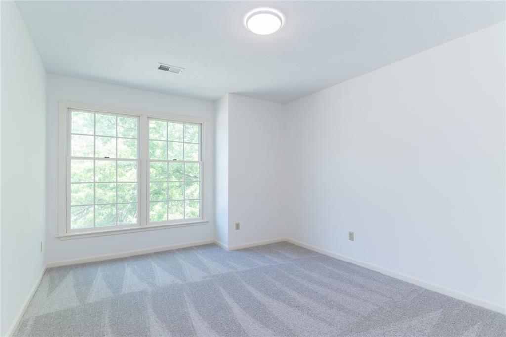 Olathe, Kansas 66062, United States, 4 Bedrooms Bedrooms, ,3 BathroomsBathrooms,Residential,Active,160829