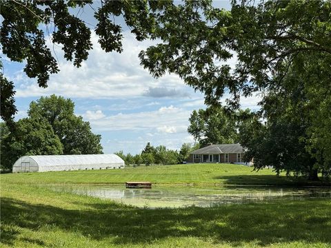 450 SW 725th Road Chilhowee MO 64733